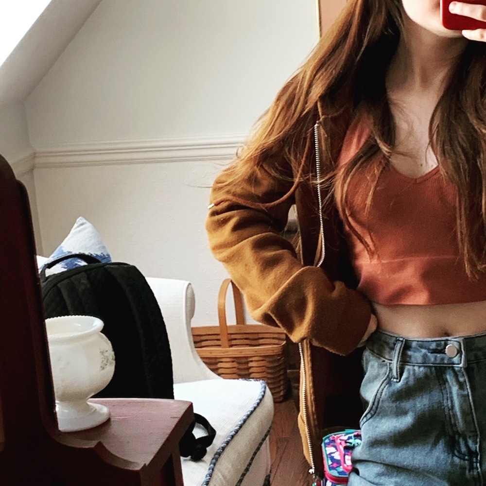 Meet your Posher, Asha